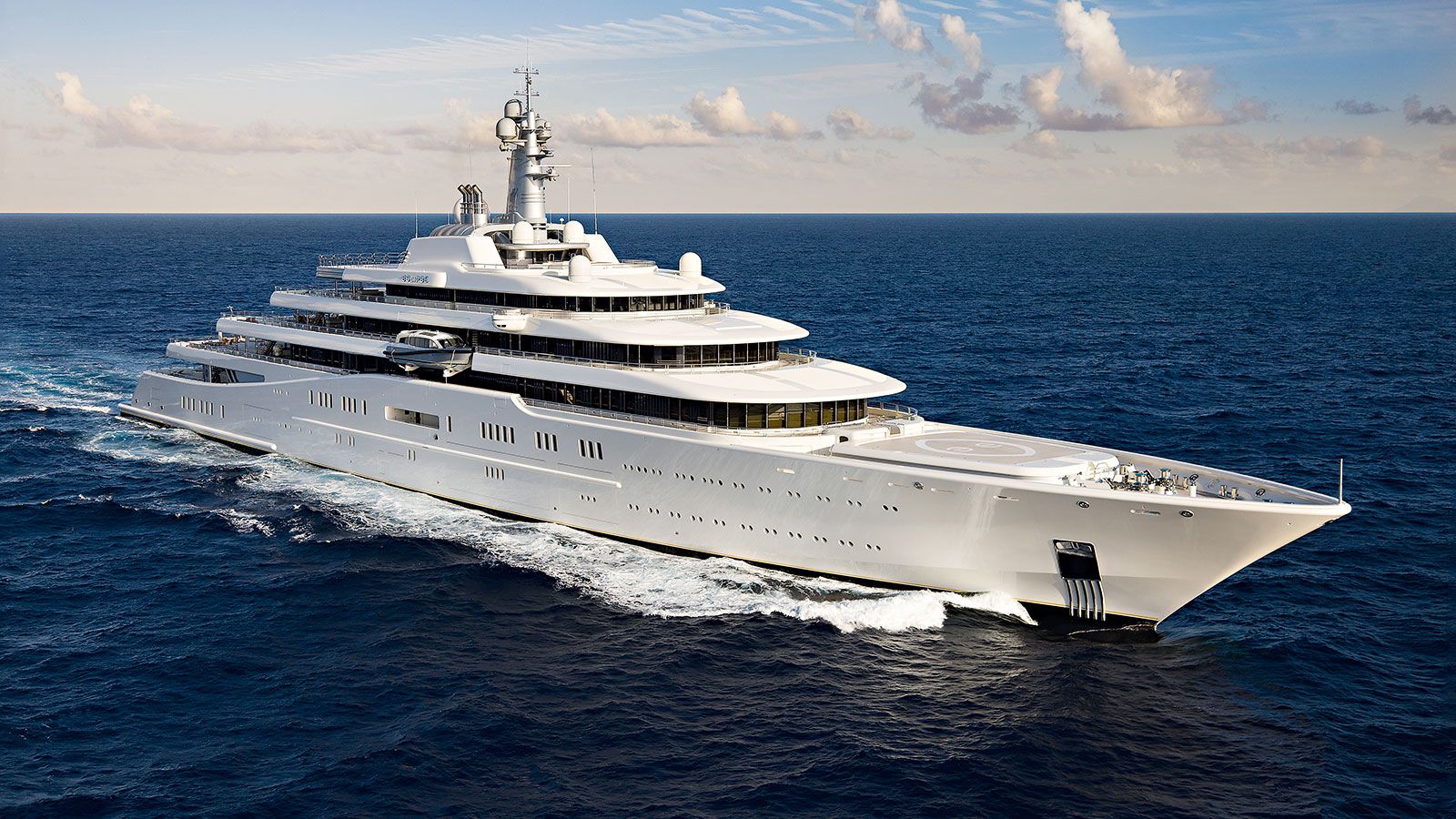 Sailing in Opulence: Exploring the World of Super Yachts and Their Magnate Owners