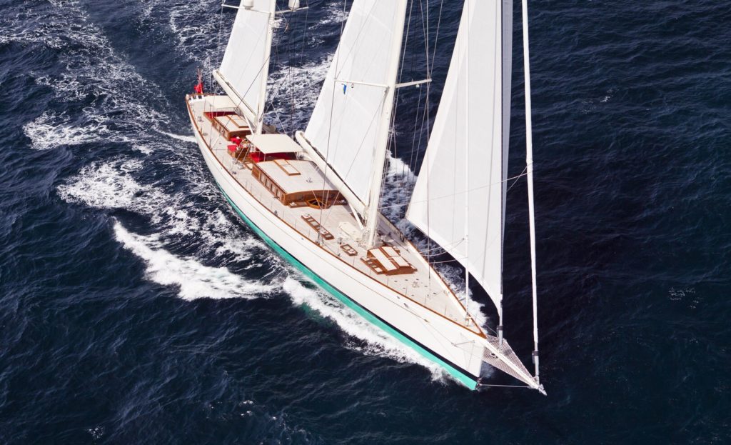 Luxury Sailing Superyacht Kamaxitha