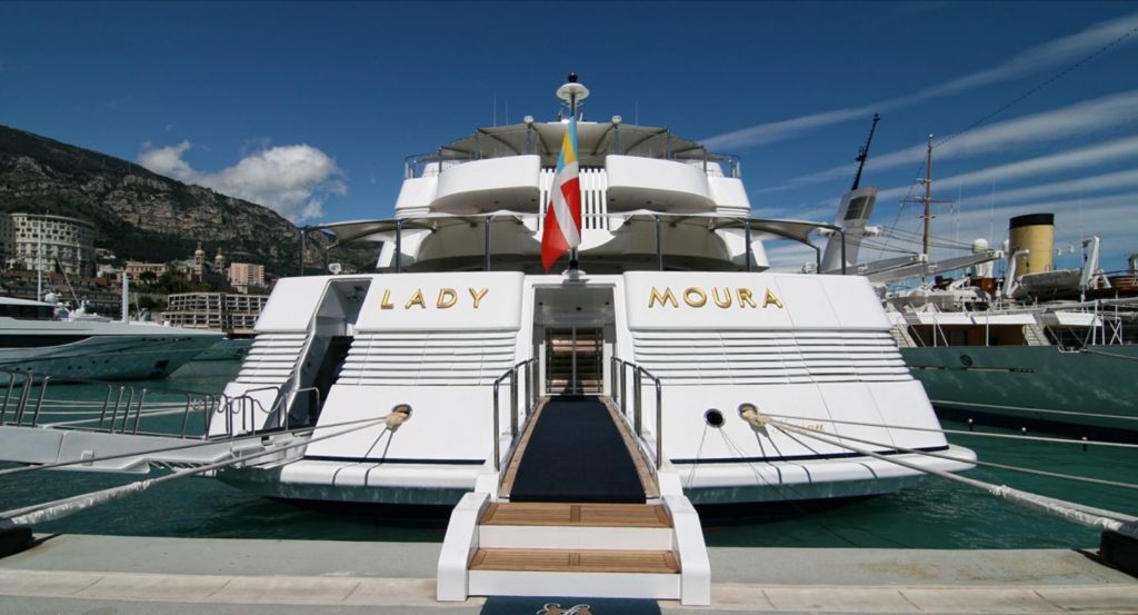 Lady Moura