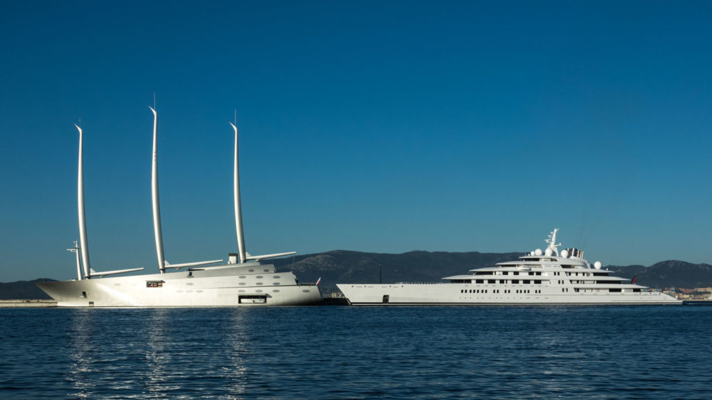 Sailing yacht A and Azzam size comparison